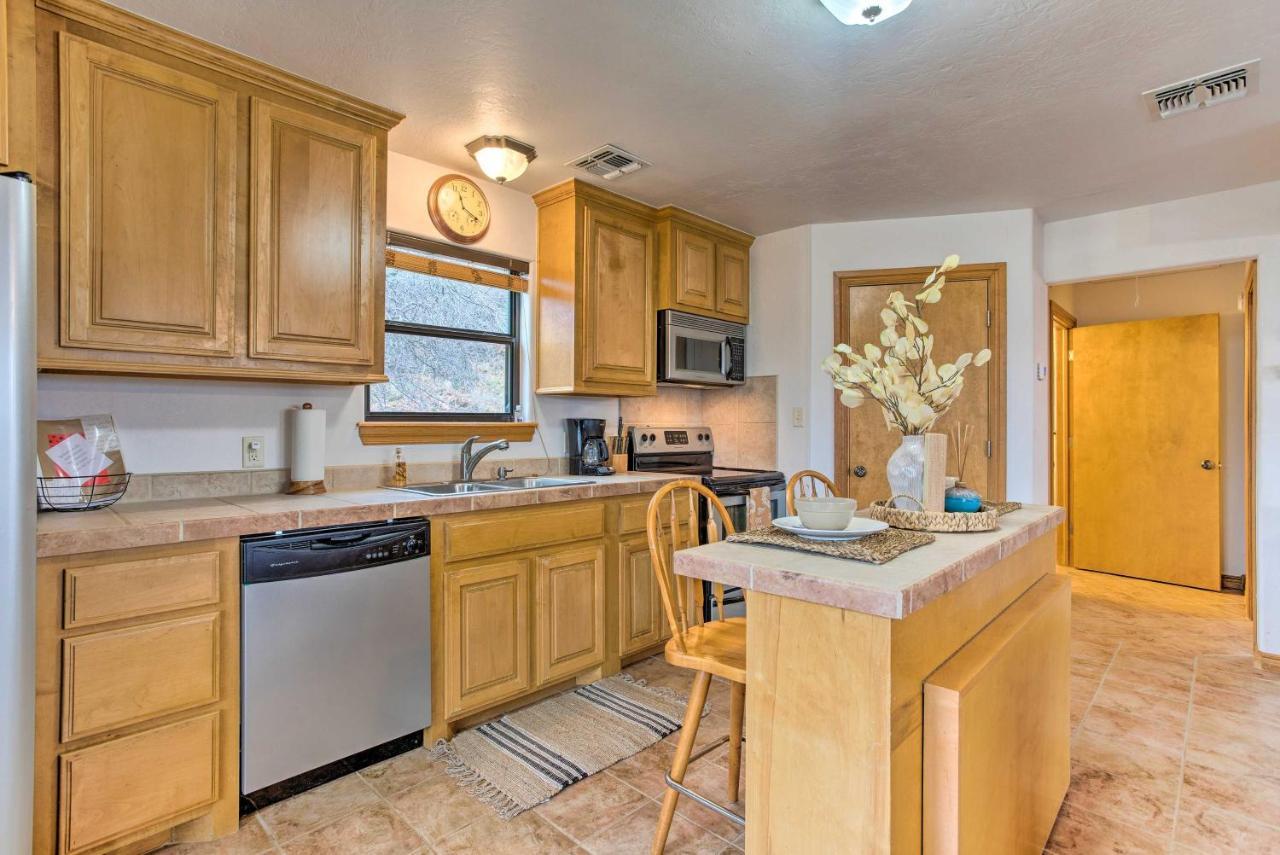 Medicine Park Cabin Rental With Mountain View Екстер'єр фото